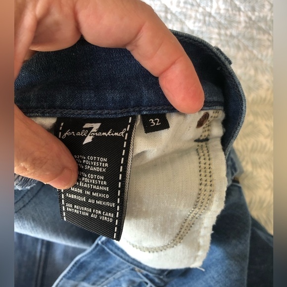7 for All Mankind size 32. - Picture 5 of 11